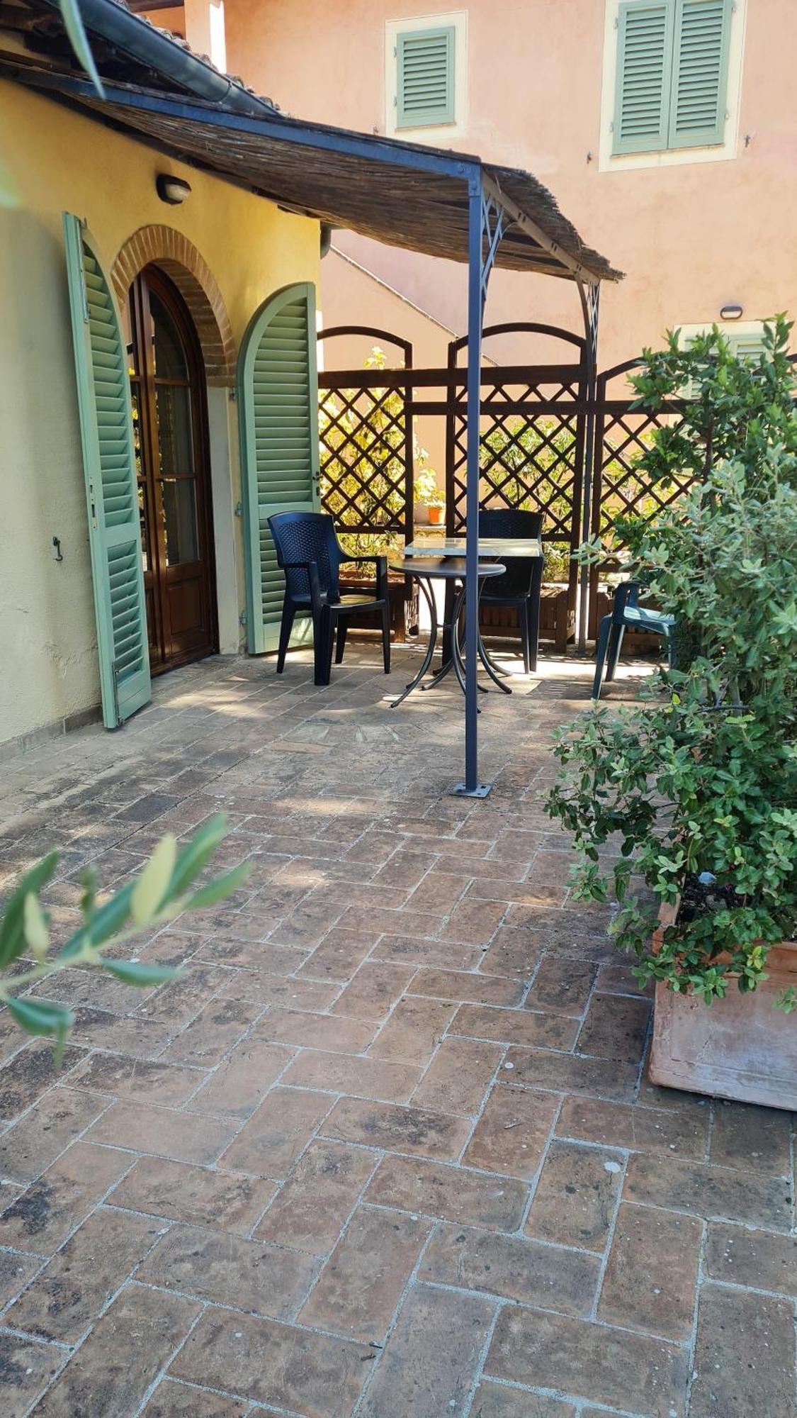 Bed & Breakfast Antico Borgo Il Cardino 3*